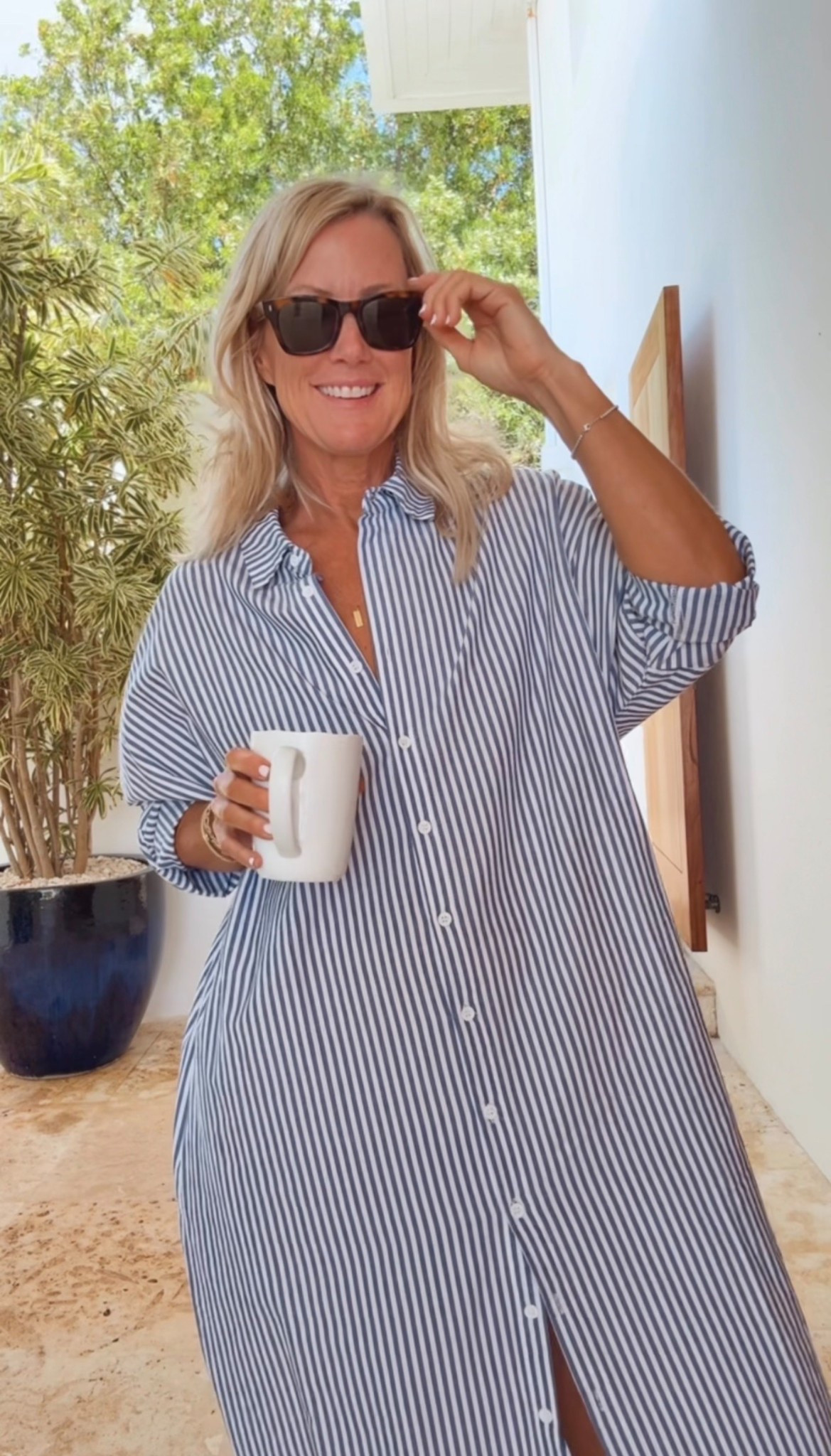 The perfect dress shirt to just throw on and go for vacation! ￼

Size: small 

#LTKSeasonal #LTKootd #LTKgrwm