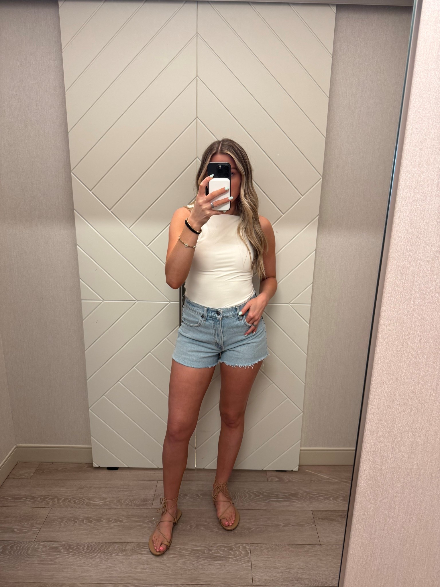 Obsessed is an understatement 🤍 This Amazon tank has a built-in bra and the cutest backless moment. Paired it with my go-to mom-approved Abercrombie shorts—trust me, you need both!

#LTKSeasonal #LTKFindsUnder50 #LTKFindsUnder100