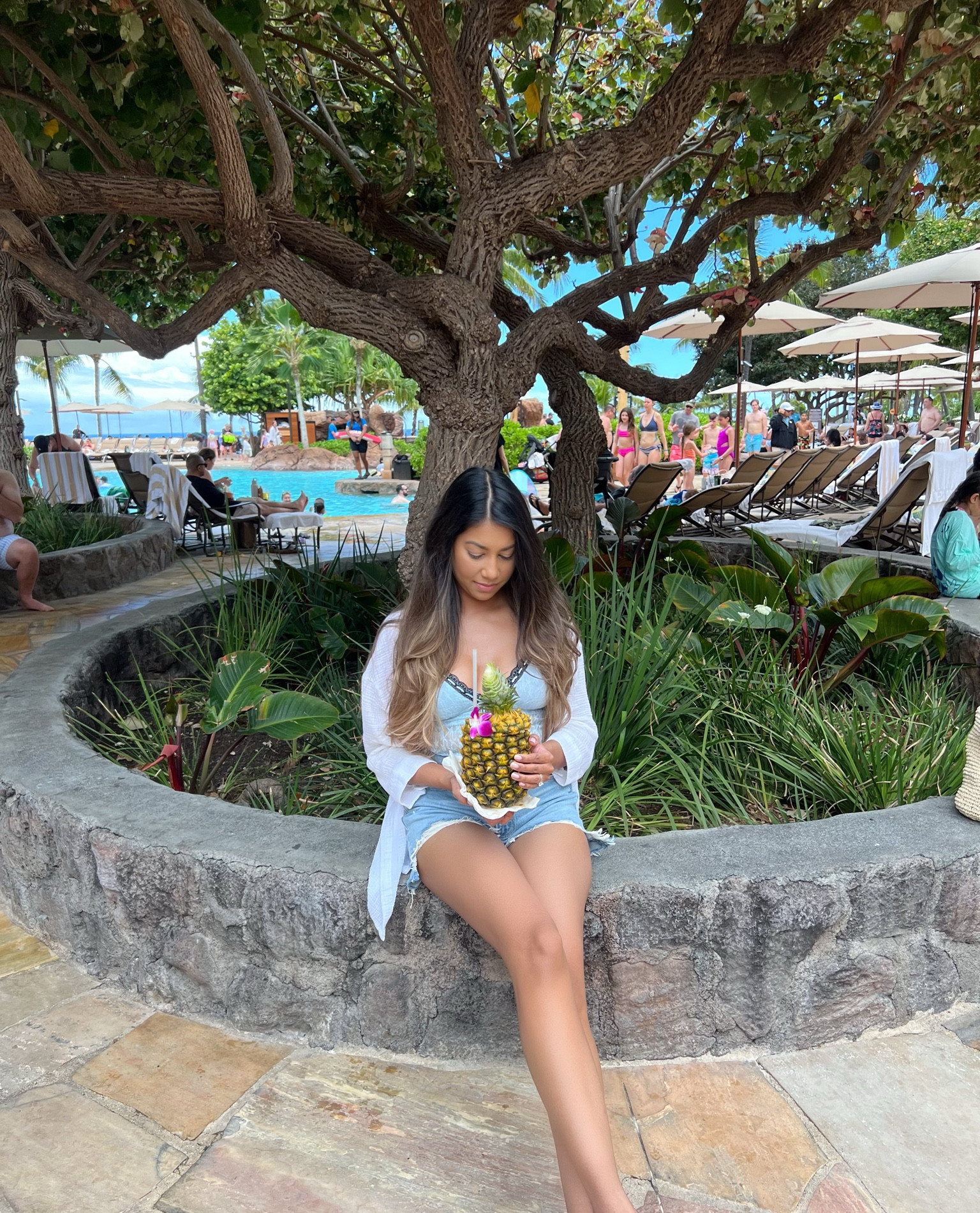 Vacation outfit in Hawaiii

Top in size US2 
Shorts size 27

#LTKTravel #LTKStyleTip #LTKFindsUnder50