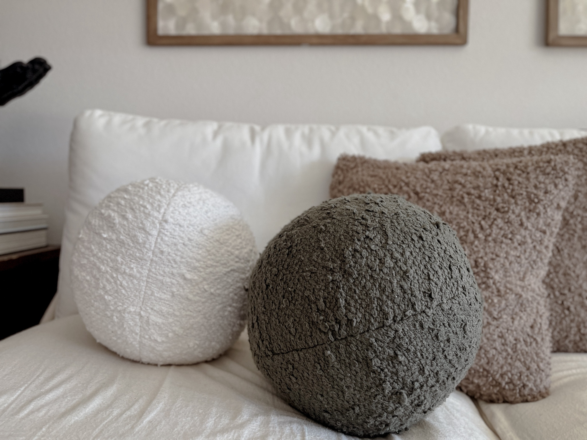 Decorative boucle throw pillow.


#LTKhome #LTKfindsunder50 #LTKMostLoved