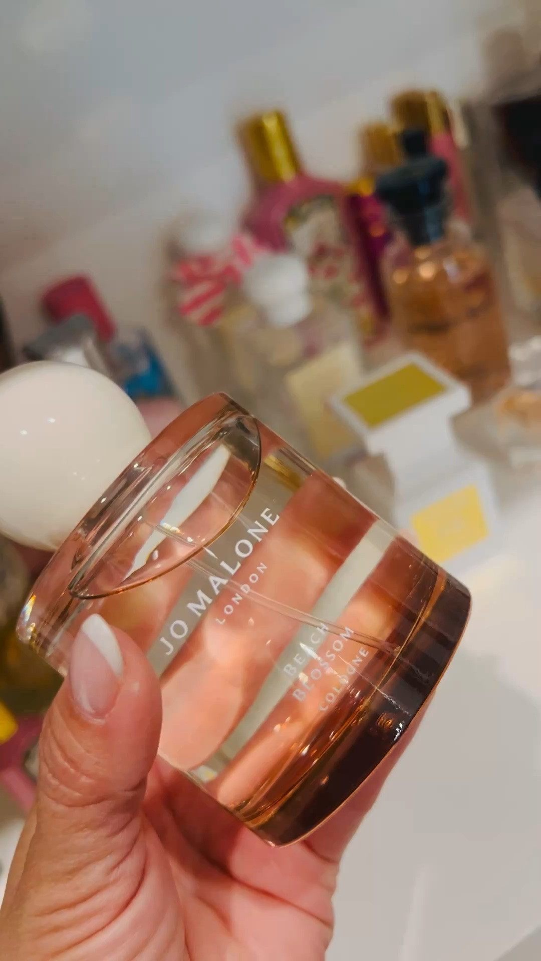 The perfect summer fragrance! It is fresh, tropical, smooth, and lively! It’s hard to describe but it has mint, lime, coconut and tonka bean and it is just so good!

#LTKootd #LTKBeauty #LTKmorningroutine