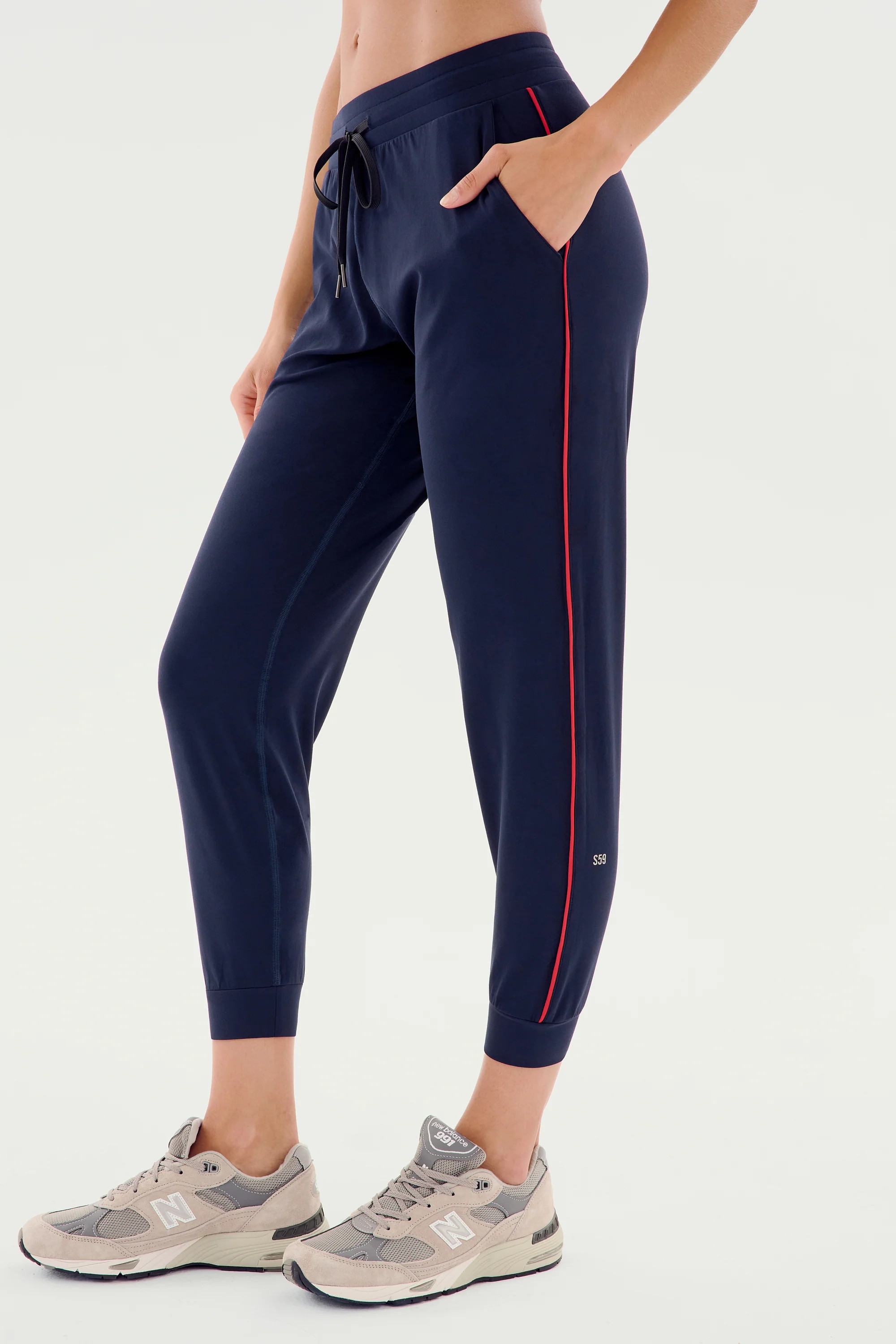 Airweight Jogger 7/8 with Piping - Indigo/Pirate Red | SPLITS59 | Splits59.com
