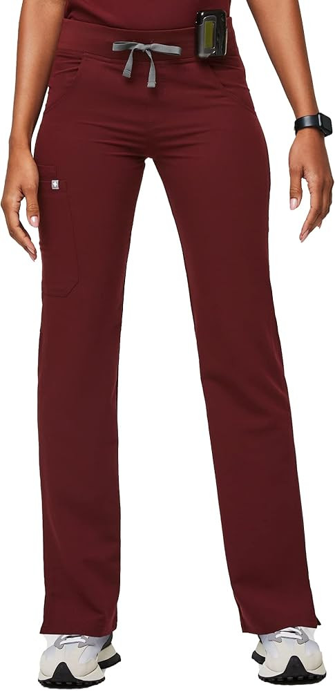 FIGS Kade Cargo Scrub Pants for Women — Classic Fit, Straight Leg, 4 Pockets, Yoga Waistband, A... | Amazon (US)