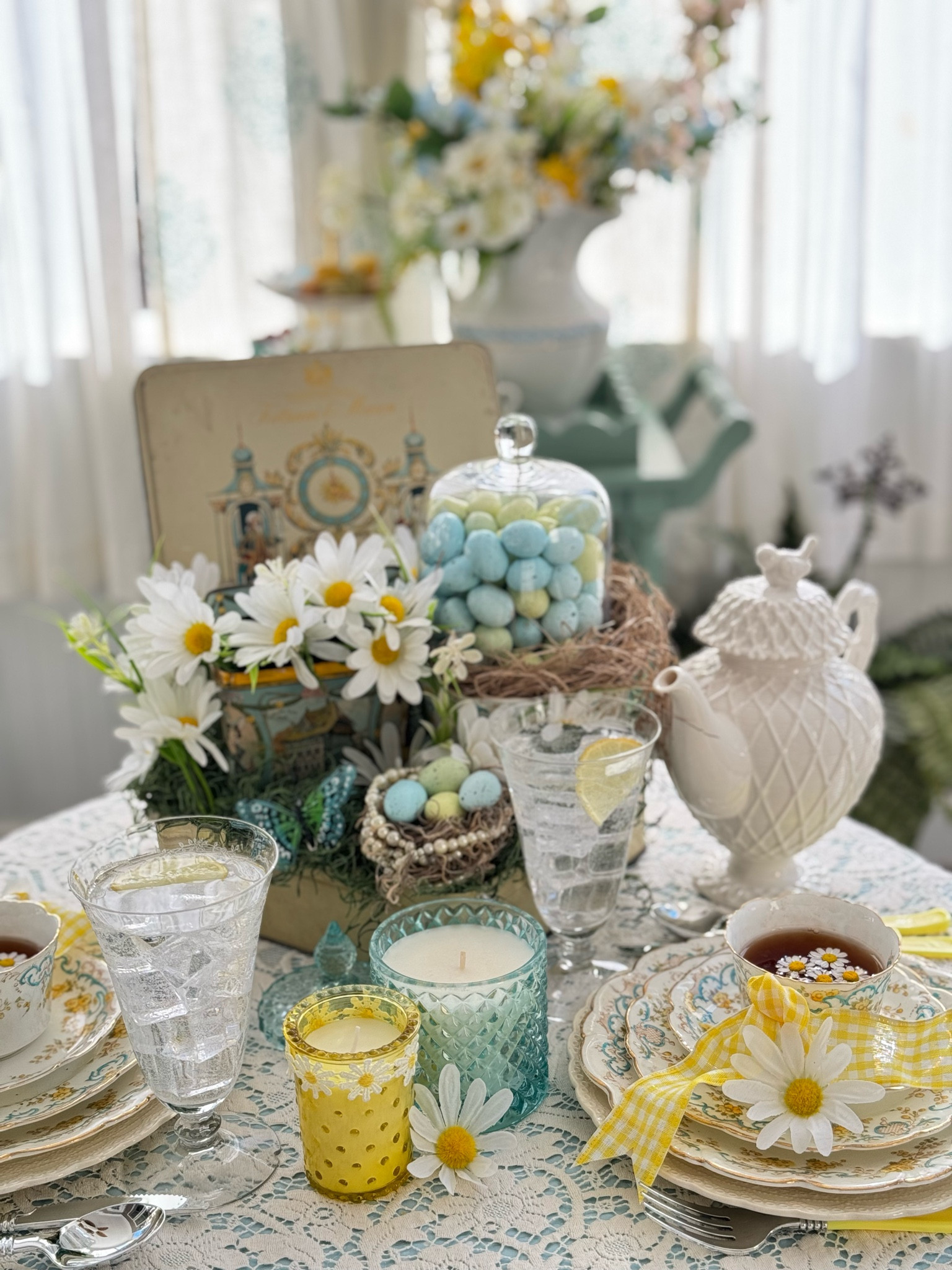 Spring is in the air, and I’m bringing the season to the table with vintage charm, soft pastels, and cheerful daisies! 🌼✨ Whether you’re hosting a tea party, Easter brunch, or just want to add a little joy to your everyday dining, these pieces create a fresh and inviting look. Tap to shop my favorite spring table finds! 💛🩵

#SpringTablescape #EasterTable #LTKhome

#LTKHome