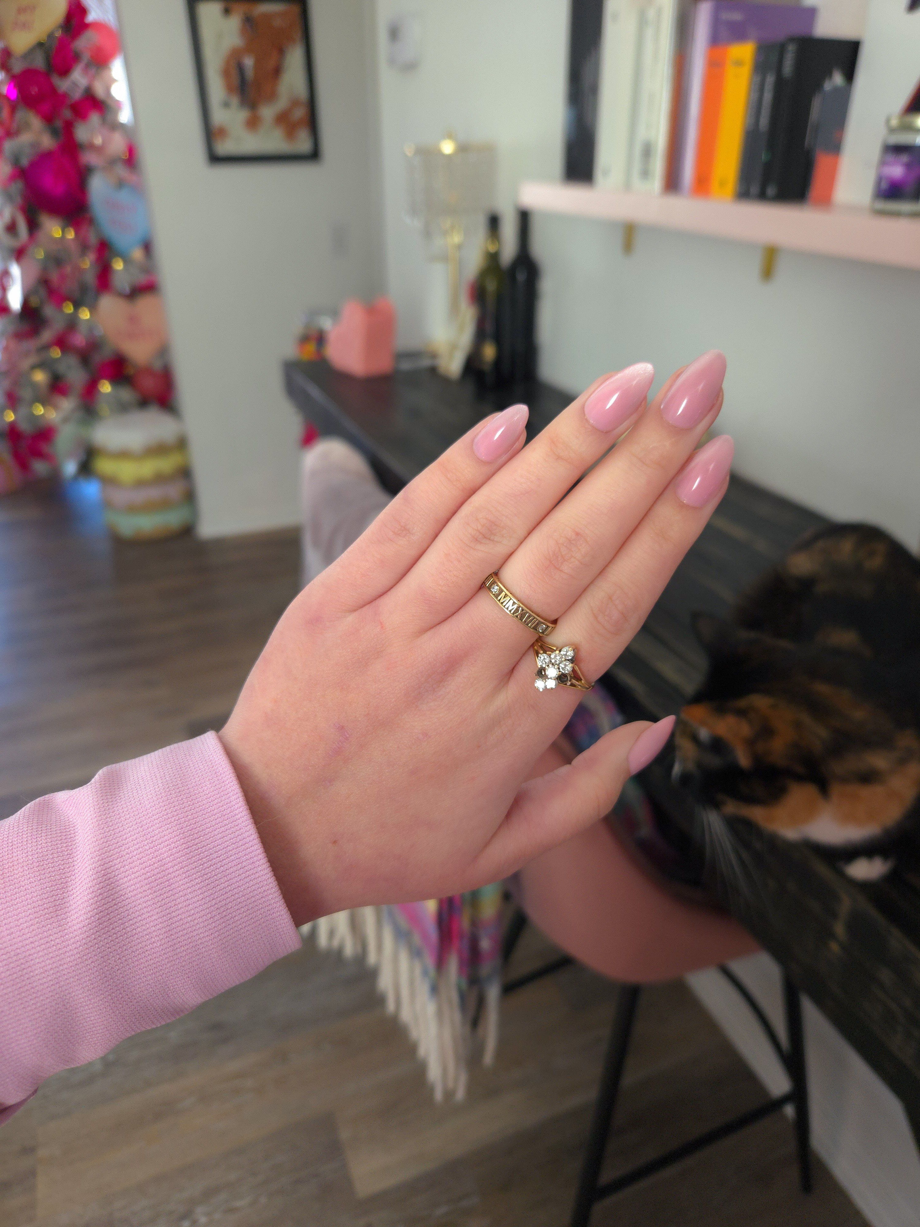 My favorite press on nails! So durable and I'm loving this velvet pink shade. These are perfect for a spring nail look 🌸🌻

#LTKBeauty #LTKStyleTip #LTKSeasonal