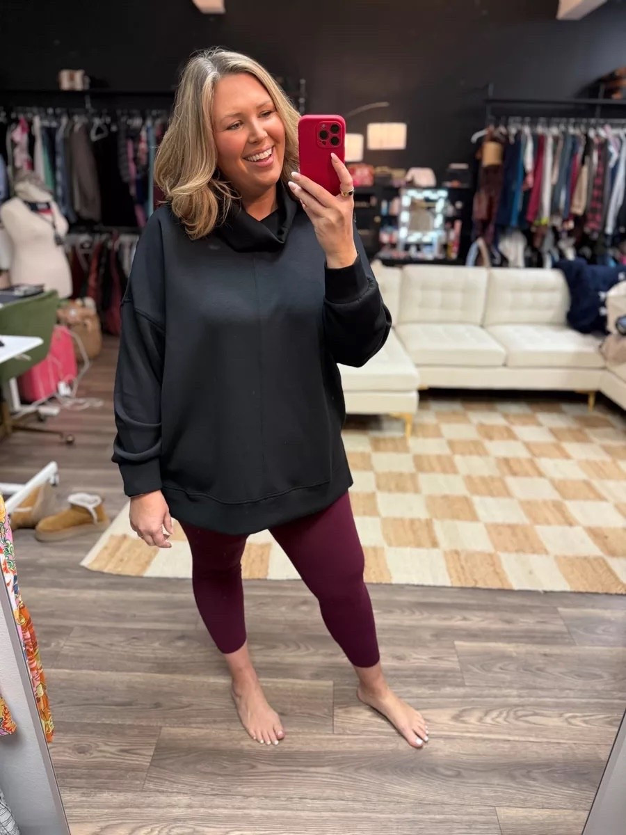 Wearing a 3X in the top and 2X in the leggings! These pieces are on sale!

Use my code ASHLEYDXSPANX on full price items! 

Plus size fashion, spanx finds, spanx sale, everyday outfit, trendy fashion, ootd

#LTKSaleAlert #LTKPlusSize #LTKMidsize