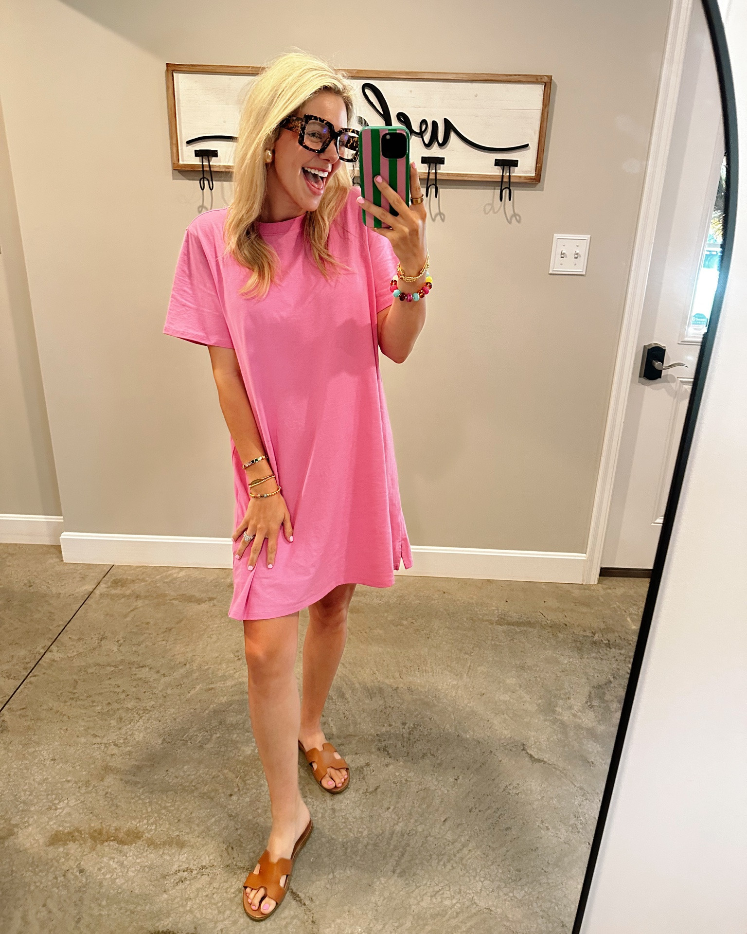 I have these simply cotton oldnavy dresses in every color & I LOVE them! 💖

#LTKmomlife #LTKootd #LTKgrwm