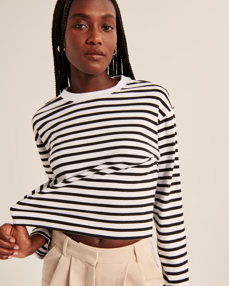 Essential Long-Sleeve Wedge Tee | Abercrombie & Fitch (US)