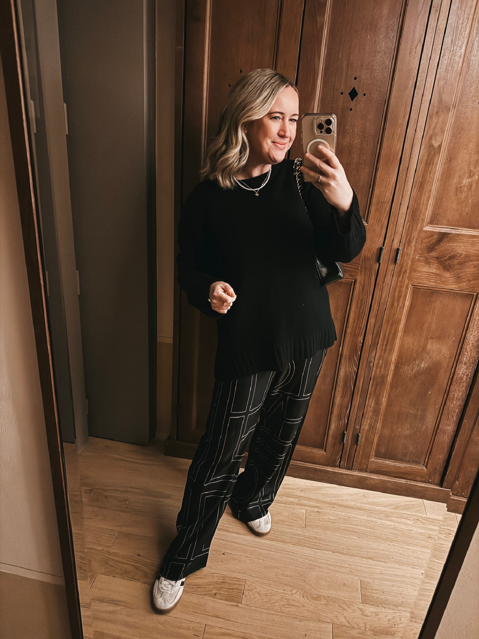 Cashmere crewneck and silk wide leg pants 

Wearing a size S in the sweater

Travel looks
Fall outfit
Sweater weather

#LTKTravel #LTKSeasonal