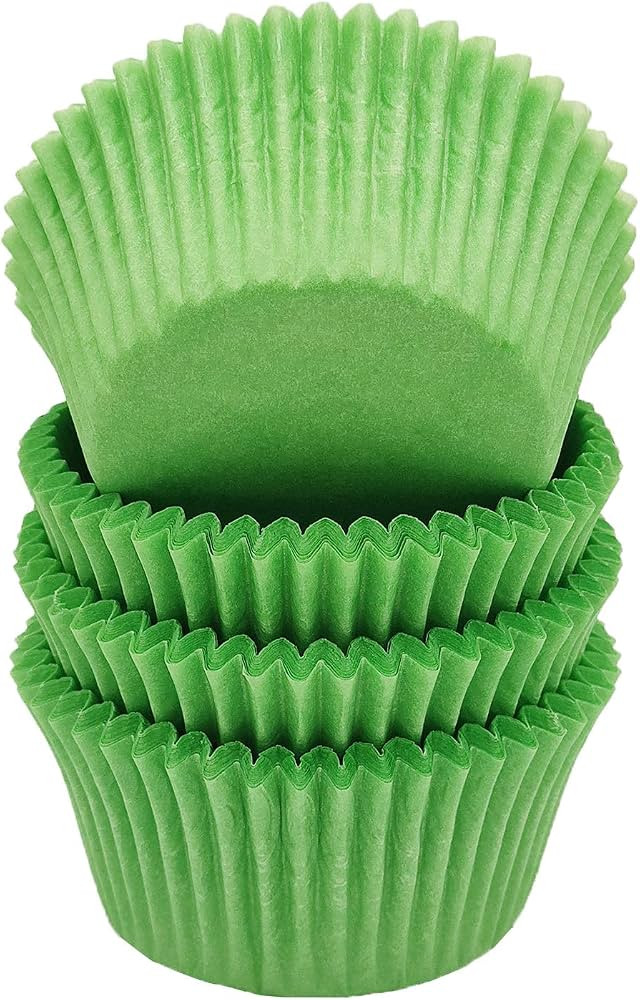 Premium Green Greaseproof Cupcake Liners Muffin Paper Baking Cups Standard Size, 100-Count | Amazon (US)