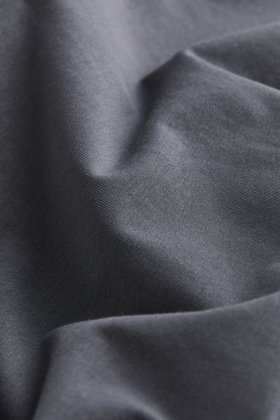 Jersey pencil skirt | H&M (UK, MY, IN, SG, PH, TW, HK)