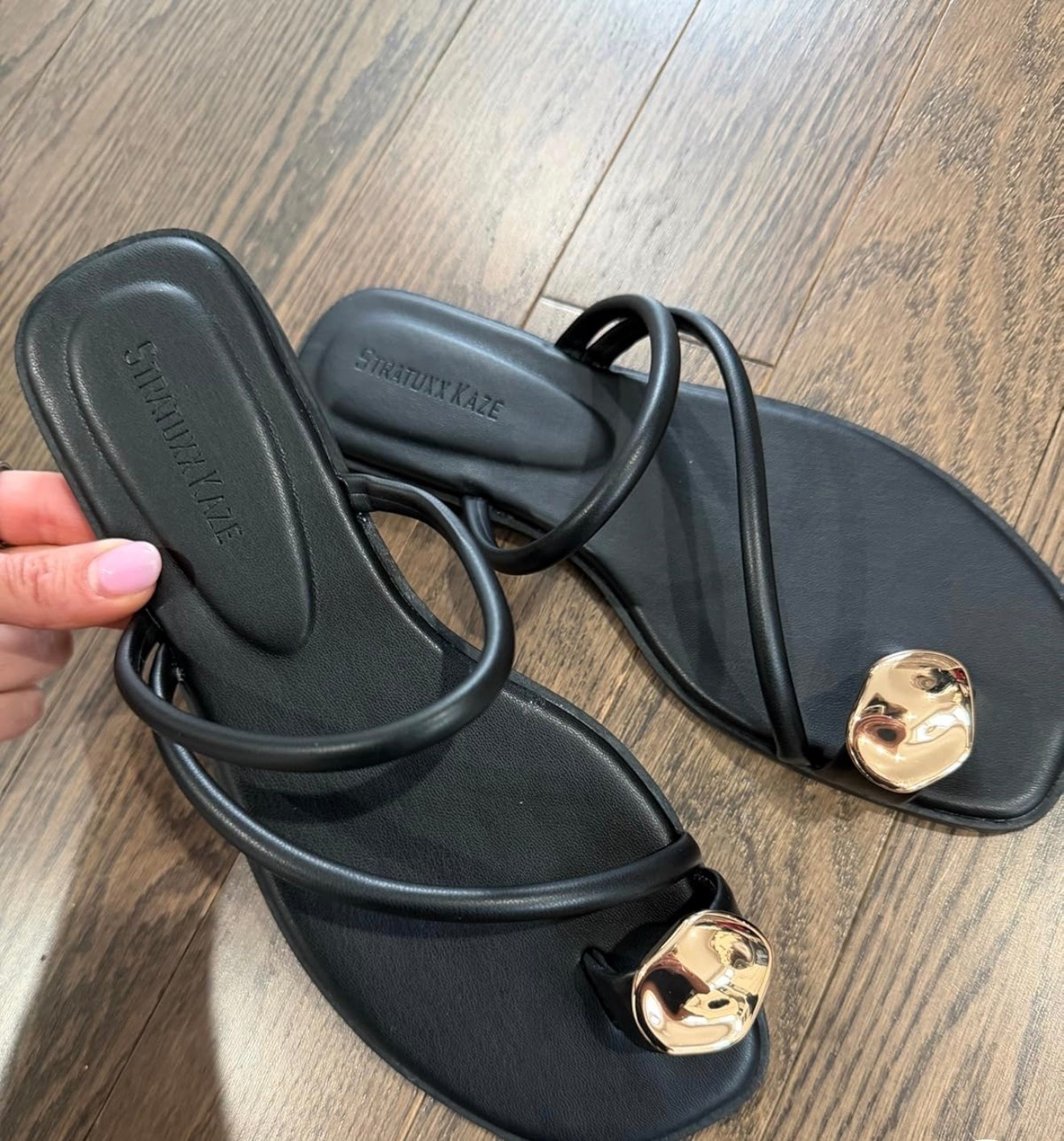 These sandals are so perfect for spring and summer!

#LTKootd #LTKgrwm #LTKSeasonal