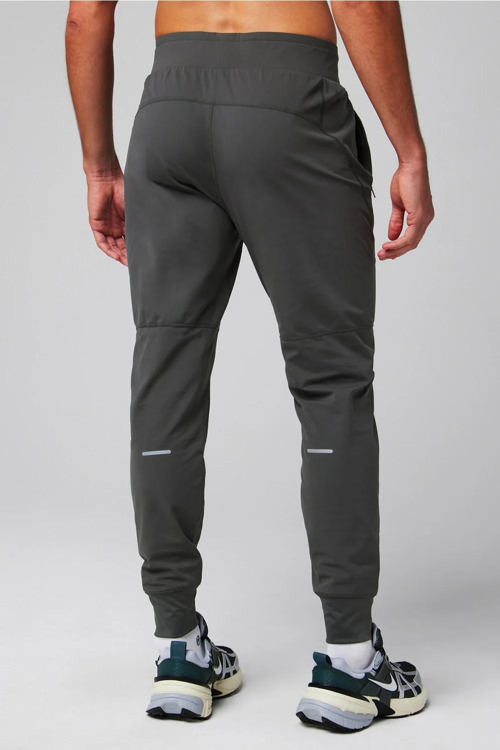 The Altitude Slim-Fit Jogger | Fabletics