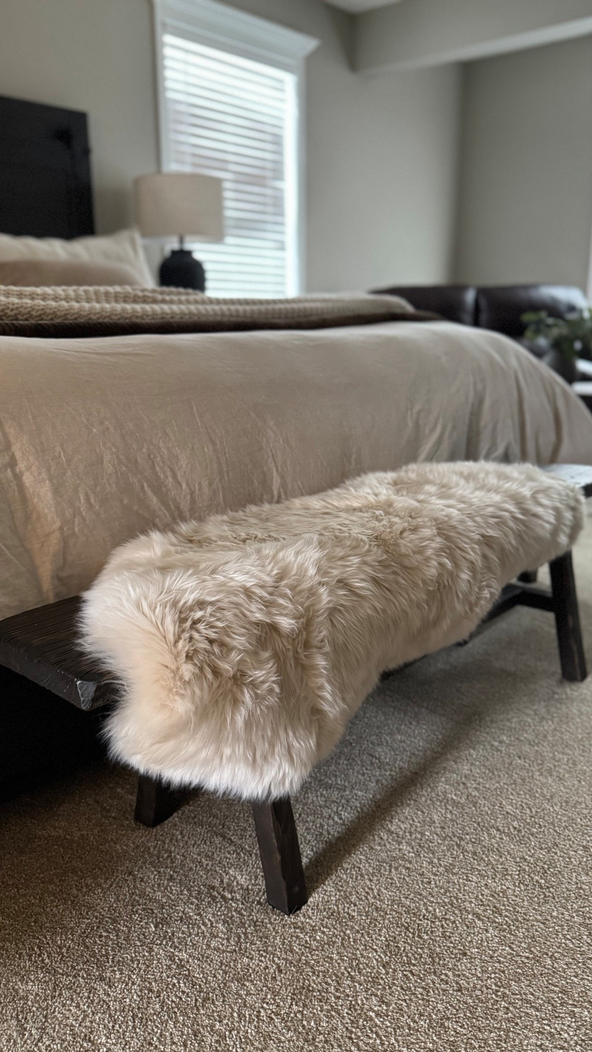 Loved it over our bench at the foot of our bed! The pelt color is linen

#LTKHome #LTKFindsUnder100