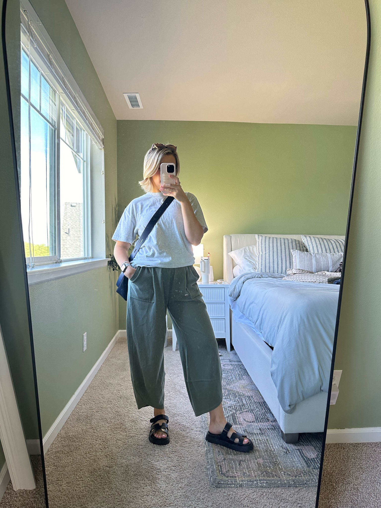 comfy fall transitional outfit 

#LTKStyleTip #LTKFindsUnder100 #LTKSeasonal