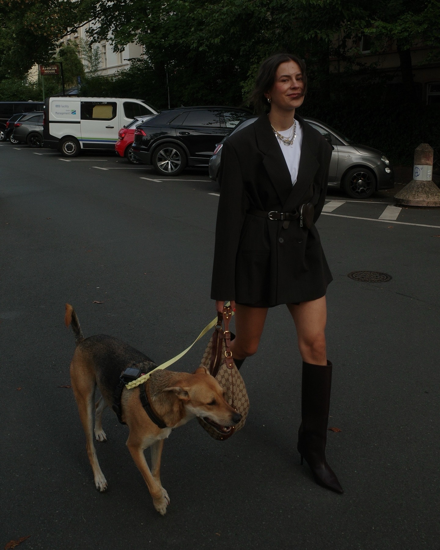 Date Night Outfit - Blazer & Stiefel immer die beste KombiBea

#LTKdatenight #LTKdeutschland #LTKautumn