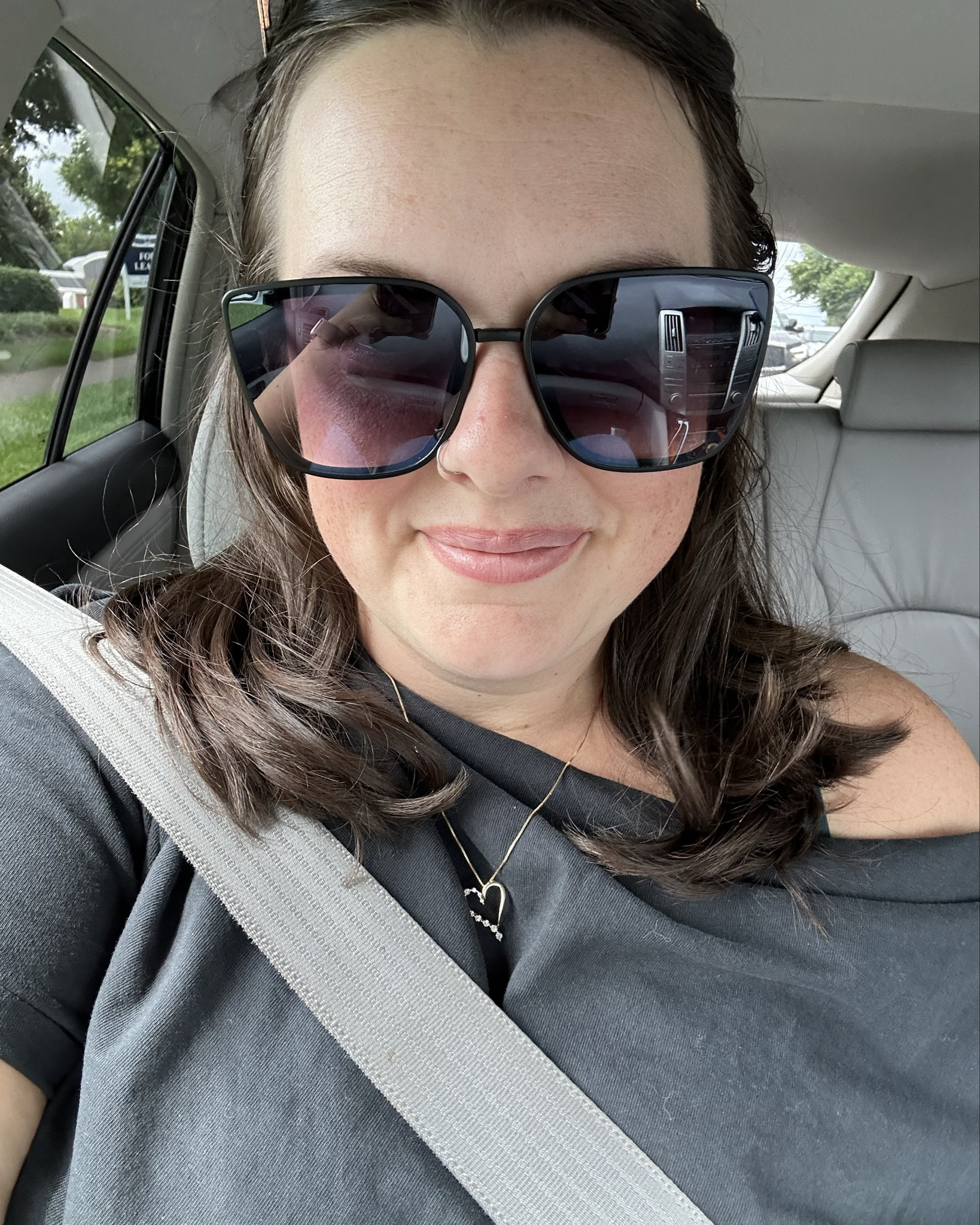 My niece and I found these adorable sunglasses while shopping this weekend!
She bought them and I think they’re adorable 🕶️
I typically don’t like sunglasses but these are 😎

#LTKSeasonal #LTKfindsunder50 #LTKtravel