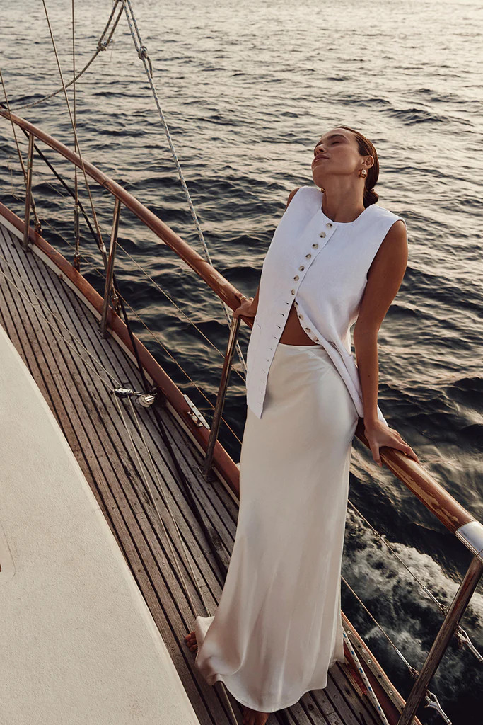 CHARLI WHITE SATIN MAXI SKIRT | DISSH