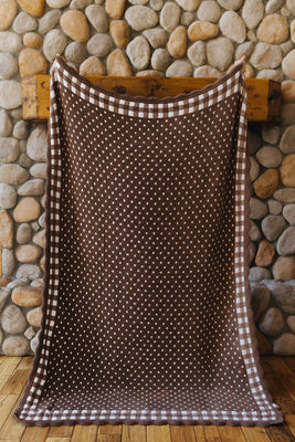 Gingham Scallop Blanket 60x80 | Staykation