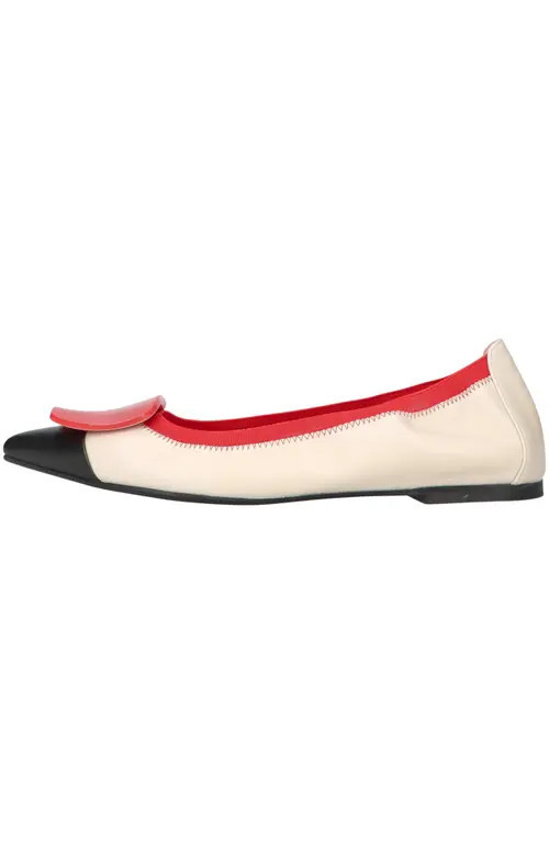 Pretty Ballerinas Pointed Toe Brooch Ballet Flat in Ivory at Nordstrom, Size 39.5 | Nordstrom