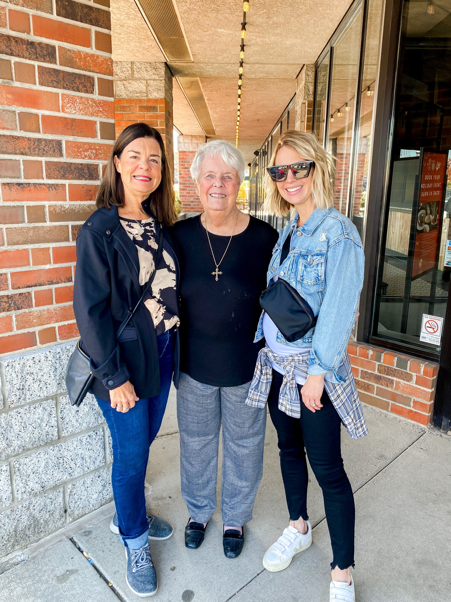 3 generations! 🤍

#fallstyle #falloutfit #casualstyle #bumpfiendly #maternityjeans #afdenim #ribbedmaternitytank #oldnavy #flannel #everywherebeltbag #sneakers #vejasneakers #denimjacket #jeanjacket #somabra #bestbra #deoderant #target #pullonpants

#LTKbump #LTKstyletip #LTKfamily