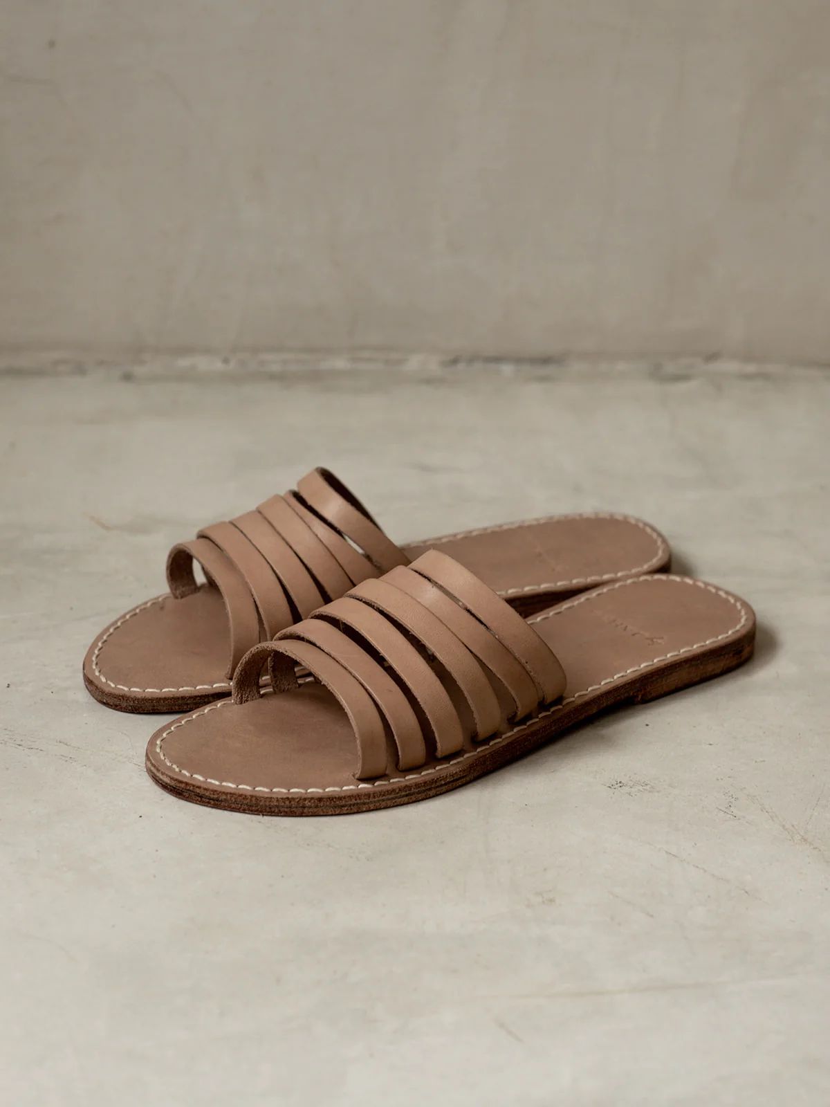 Kelly Sandal | byJames