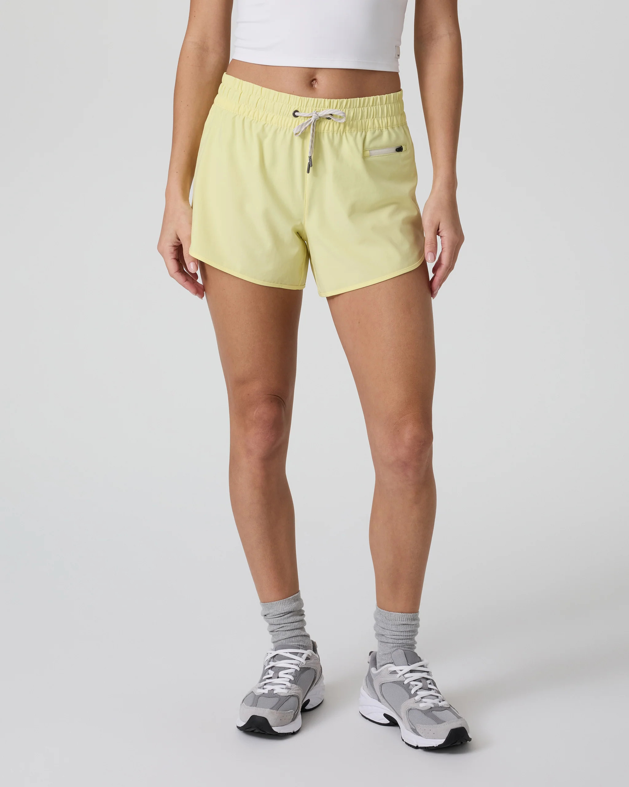 Clementine 4" Short 2.0 | Sunlight Workout Shorts | Vuori | Vuori Clothing (US & Canada)