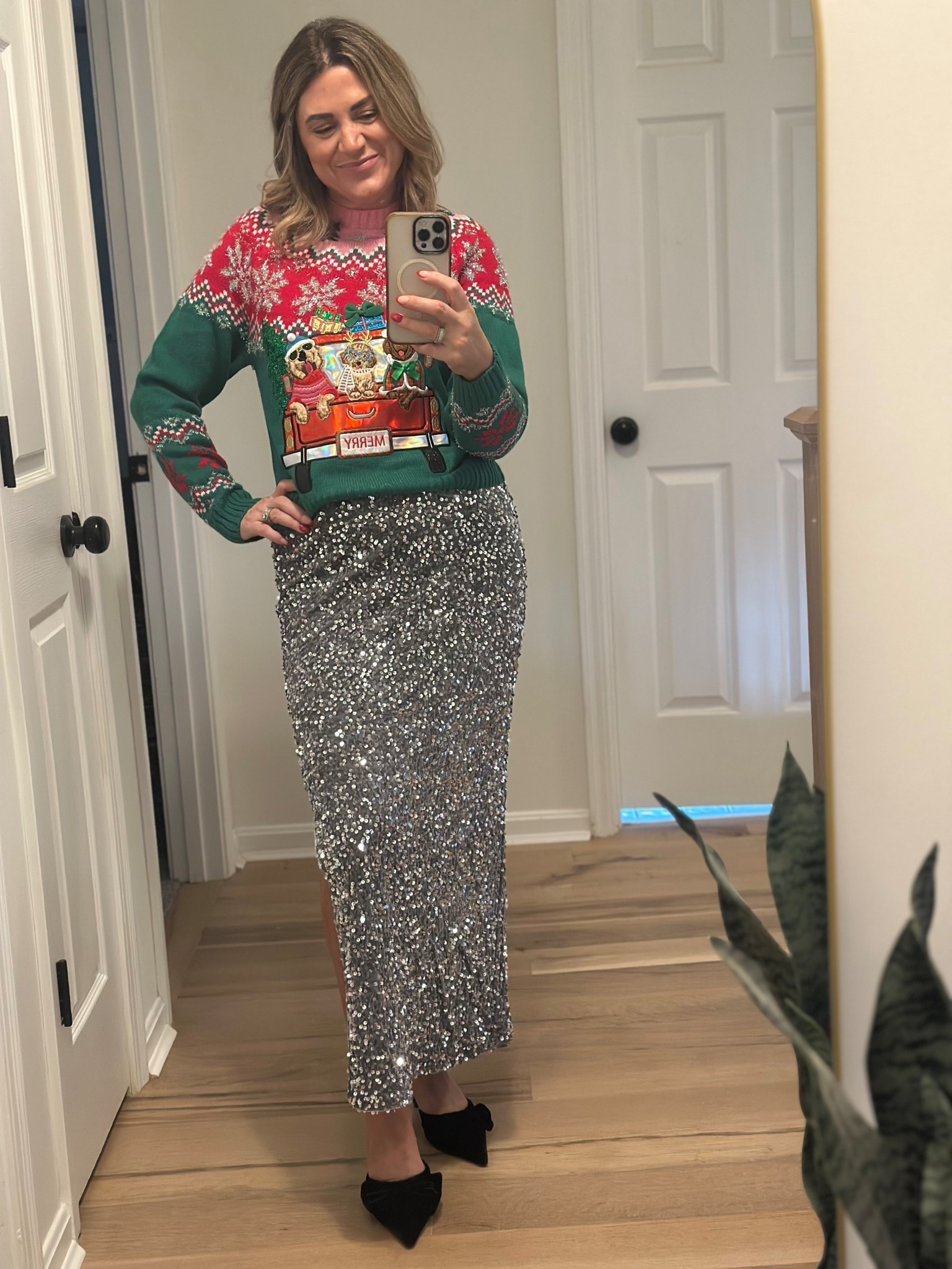✨Festive but make it glam ✨
Holiday Time sweater ($22.98) paired with this sequin show-stopper skirt from Madden NYC ($16.50!) and the cutest Time & Tru bow heels ($29.98). All Walmart, all holiday-ready. 🎄💫

#LTKHoliday #LTKWalmart #WalmartFashion #HolidayOutfit #LTKStyle #LTKSeasonal #HolidayLooks #AffordableFashion #SequinSkirt #FestiveStyle