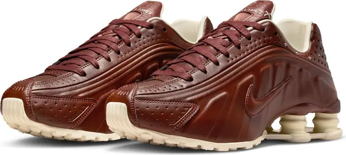 Shox R4 Sneaker (Women) | Nordstrom