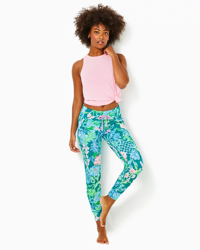 UPF 50+ Luxletic 28" Island Jogger | Lilly Pulitzer | Lilly Pulitzer