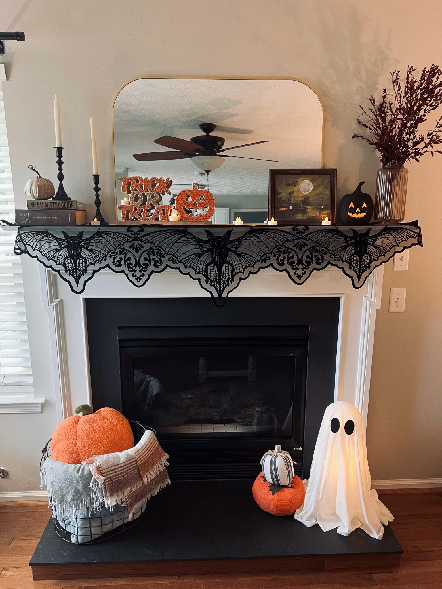 Spooky Season has begun!
👻🎃🦇 

Seasonal Decor, Spooky Season, Spooky Decor, Halloween Home, Fall Home, LTKdecor, Home Finds

#LTKHome #LTKHalloween #LTKSeasonal