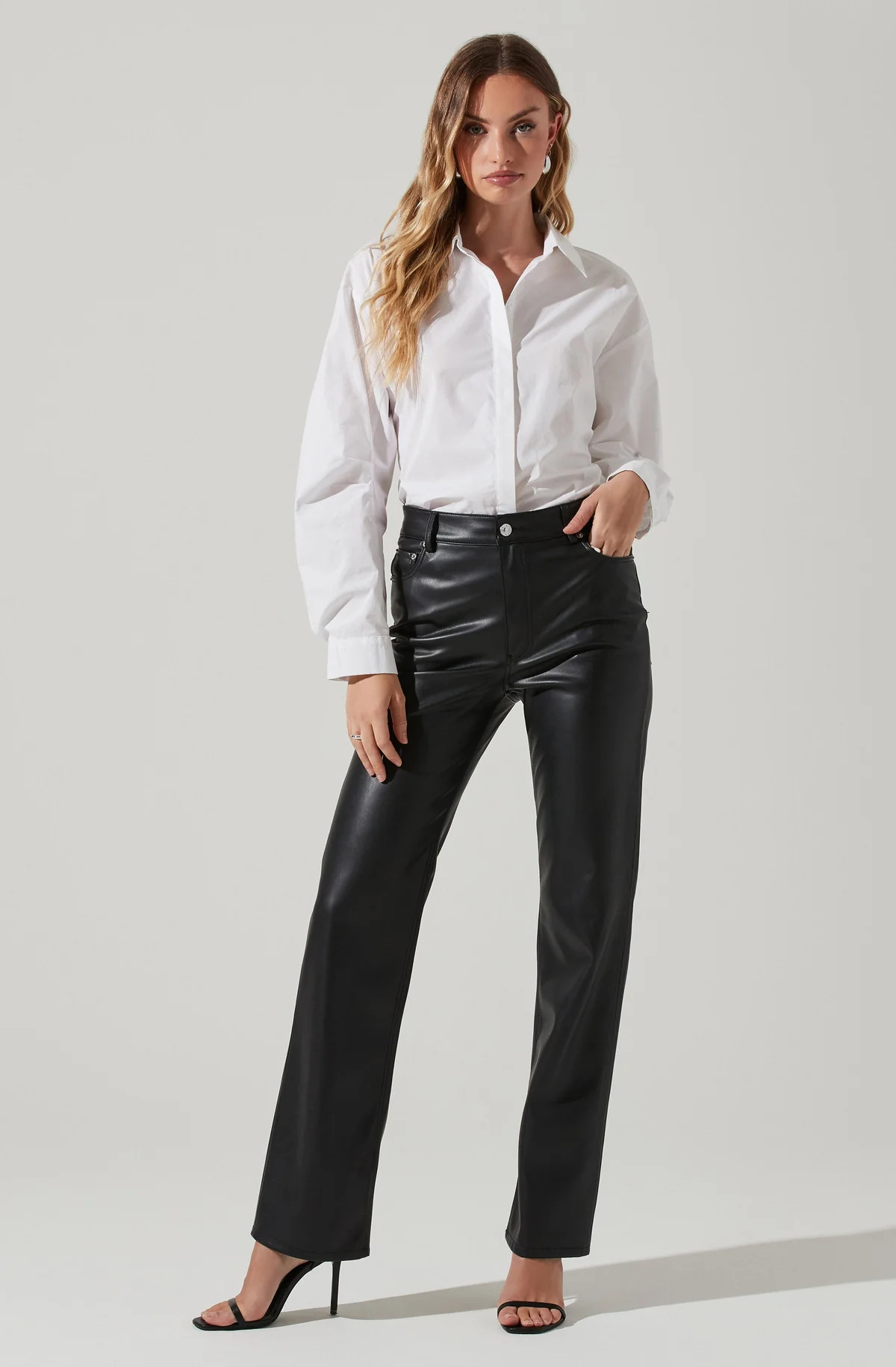 Sienna Cutout Button Up Top | ASTR The Label (US)