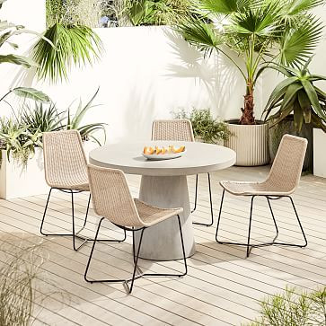 Concrete Indoor/Outdoor Pedestal Round Dining Table (32"&ndash;60") | West Elm (US)
