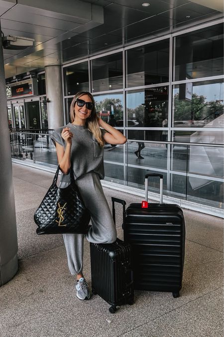 Cozy, comfortable and stylish airport outfit ✈️ This Amazon set a best seller , I love it so much that I have it in so many different colors 😆 runs true to size 
Wearing a size small 

#LTKStyleTip #LTKTravel #LTKOver40