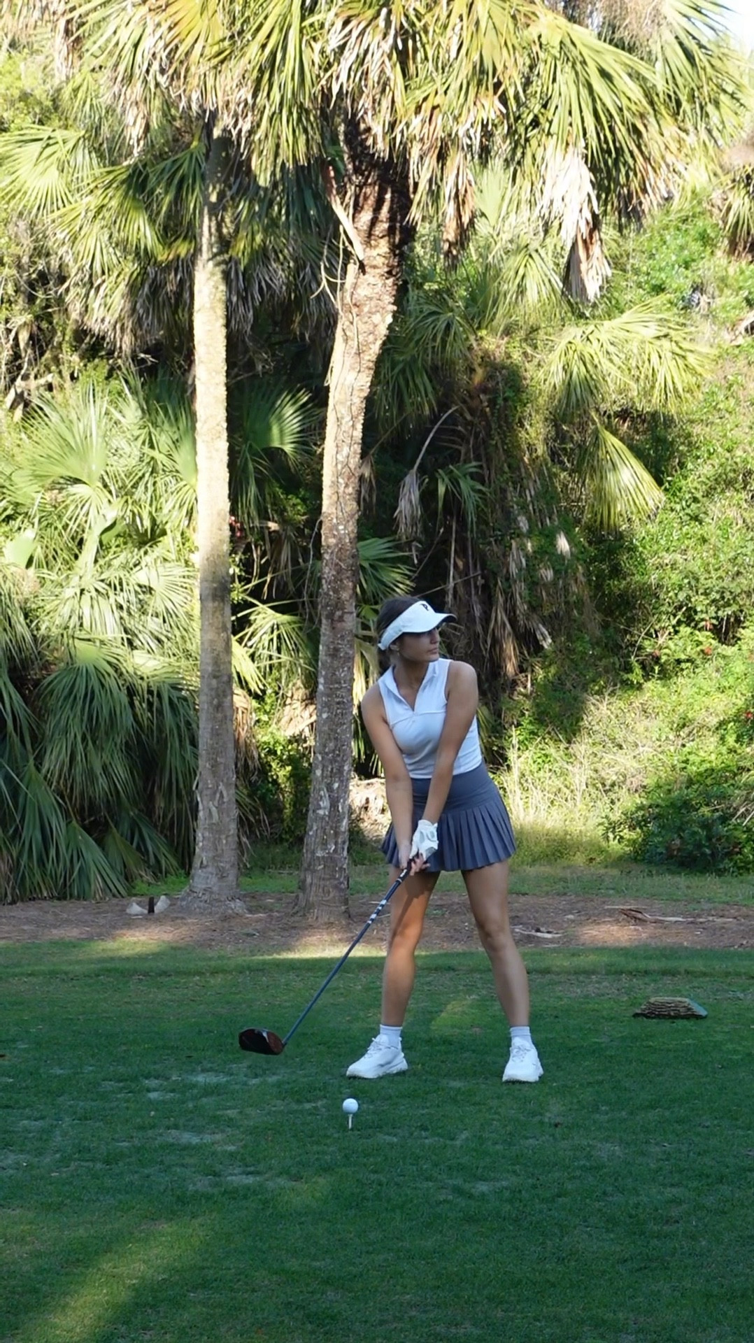 Size small in both the top + skirt! #golfoutfit
