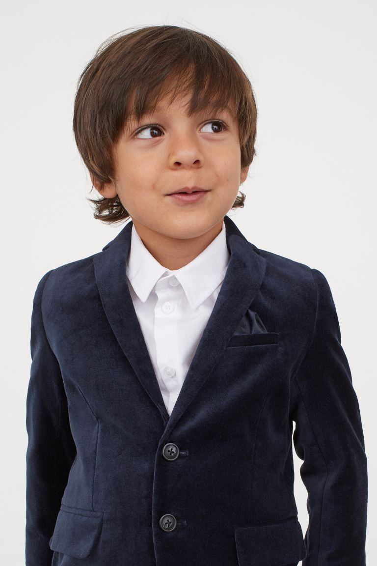 Blazer in soft cotton velvet. Notched lapels, buttons at front, and decorative buttons at cuffs. ... | H&M (US + CA)