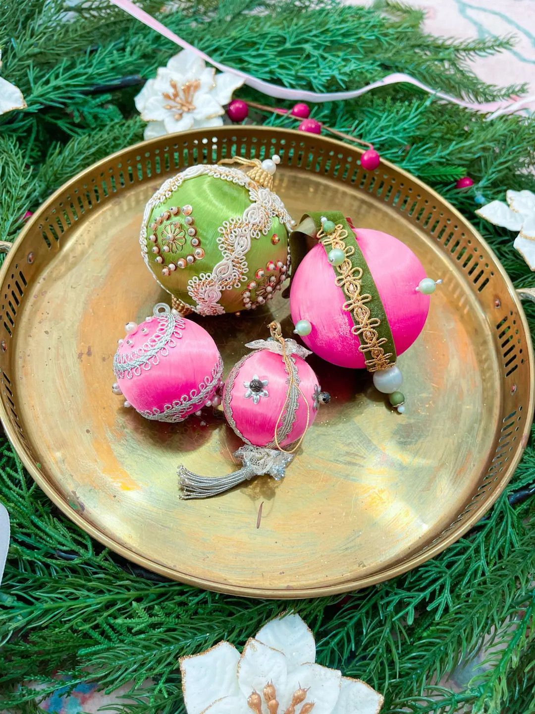 Set of 4 Curated Pastel Pink and Green Push Pin Spun Yarn Christmas Ornaments Mid Century, Grandm... | Etsy (US)