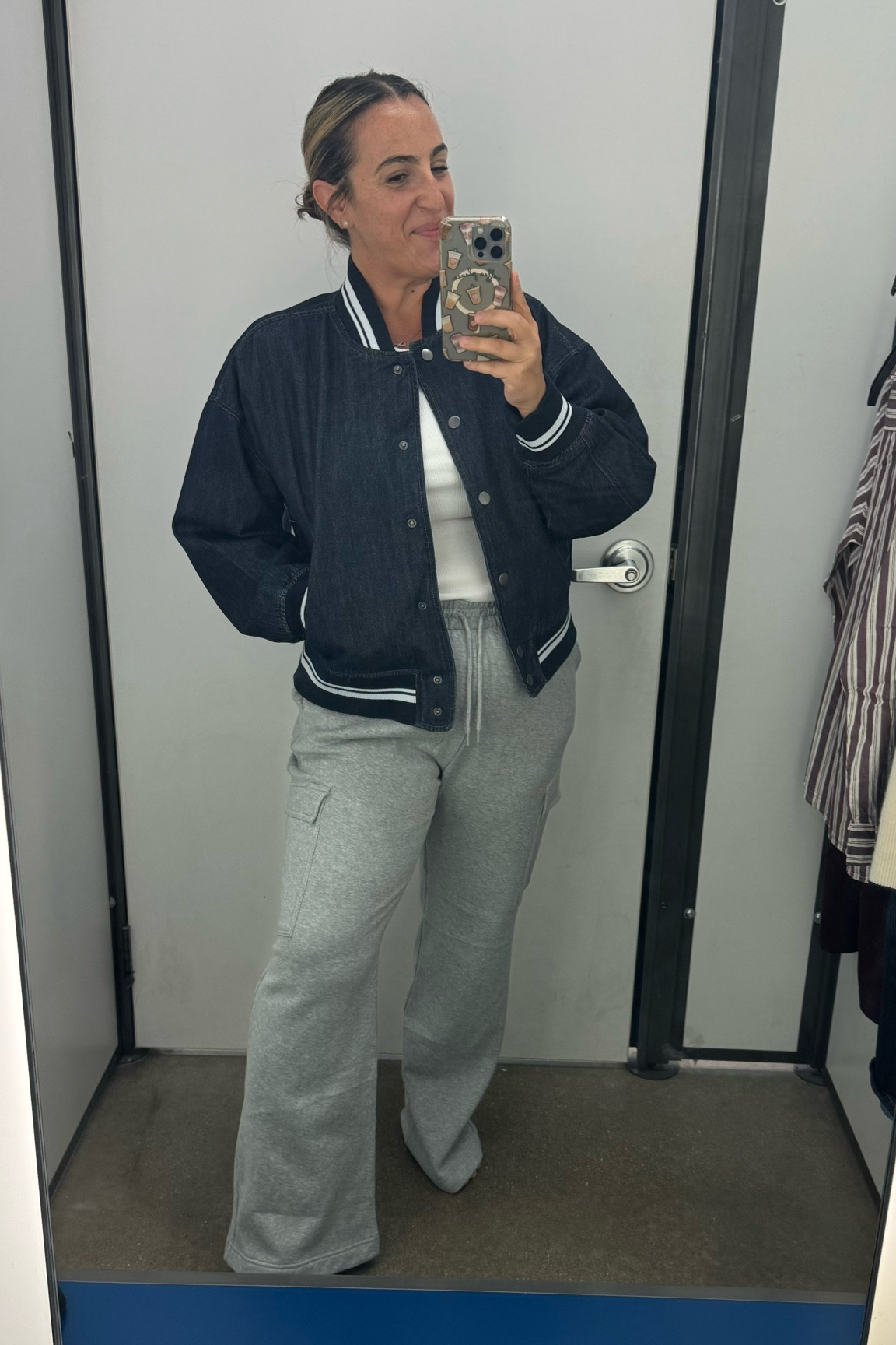 Now this will be a go to for fall kid drop off, weekend vibes, etc! Size medium in the jacket and sweatpants, size large in the top! 

#LTKSummerSales #LTKOver40 #LTKStyleTip