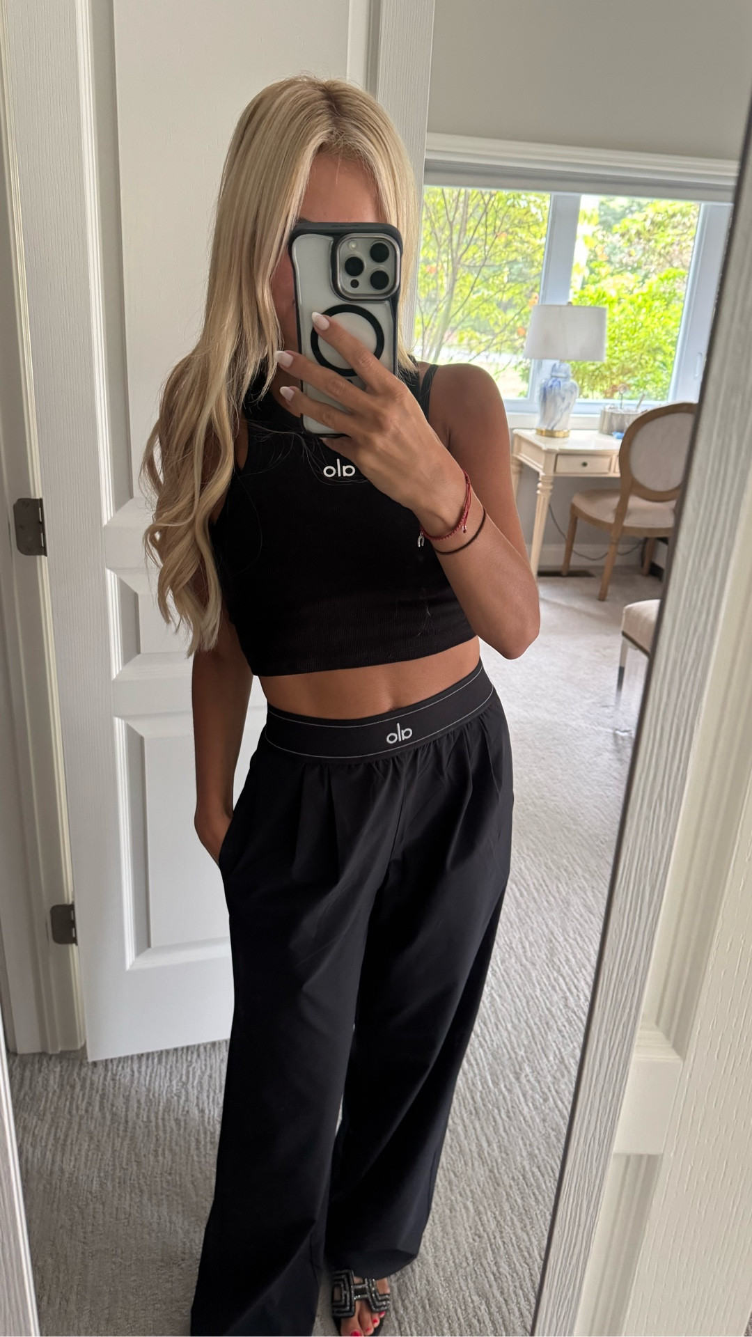 Travel outfit!✈️🧳

Wearing an xxs in both top and pant.  

Airport outfit, airplane, traveling, alo yoga, workout, activewearr

#LTKFindsUnder100 #LTKStyleTip #LTKTravel