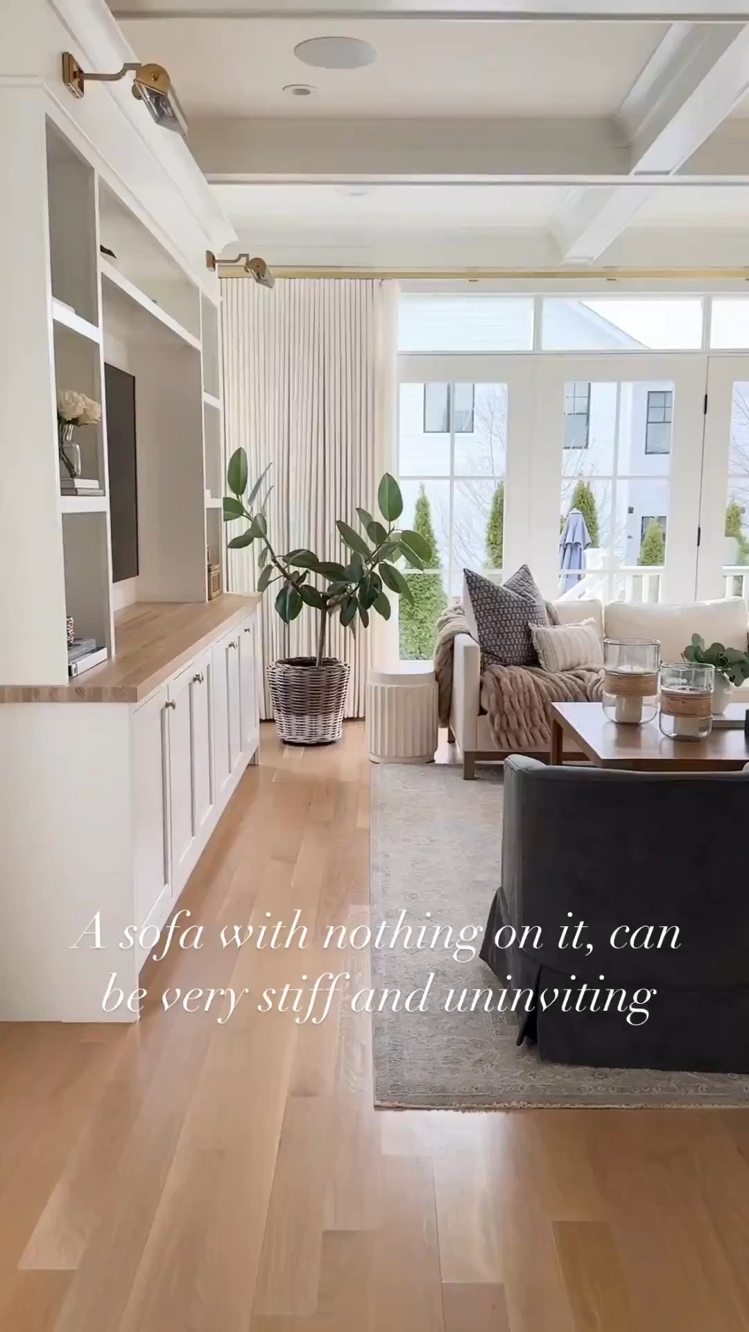 Affordable Amazon Pillow Round-Up! ✨ Throw pillows are an easy and budget-friendly way to make any space feel more inviting, cozy, and curated. I prioritize investing in larger furniture and lighting, while saving on accessories like pillows and throws. These Amazon finds combine quality and style—perfect for refreshing your space!

#LTKFindsUnder50 #LTKHome #LTKFindsUnder100