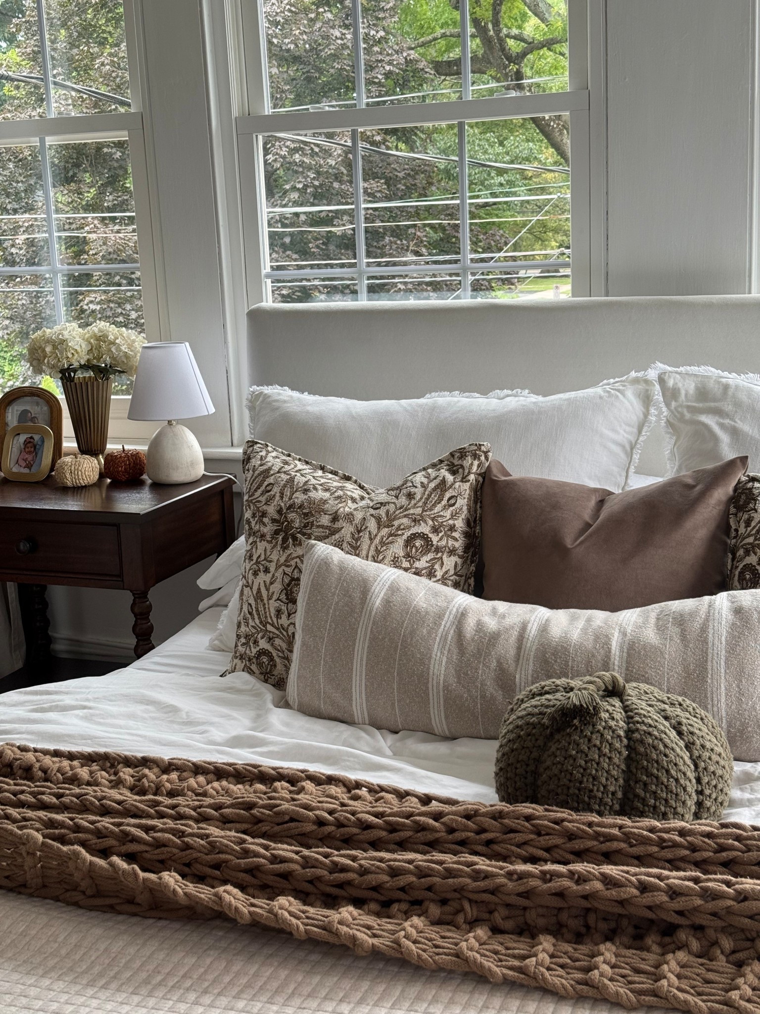 ⭐️FALL BEDROOM⭐️ linking all the items I could find (I linked similar items too) the 3 pillows next to each other is from homegoods & the long pillow from target 3 years ago! 

#LTKHome