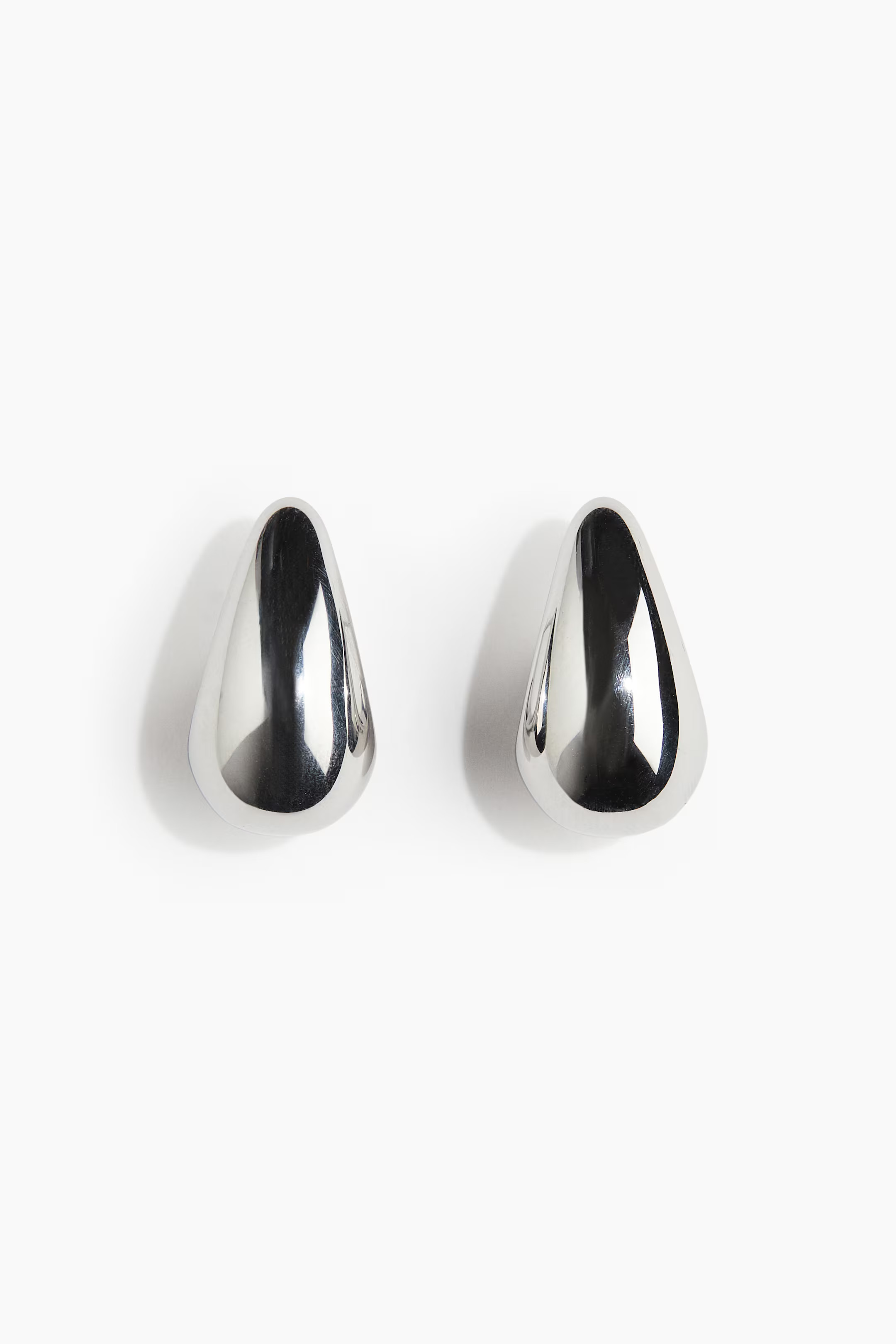 Stainless steel dome earrings - Silver-coloured - Ladies | H&M GB | H&M (UK, MY, IN, SG, PH, TW, HK)