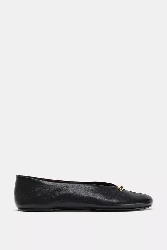 LEATHER BALLET FLATS WITH APPLIQUÉ | Zara UK