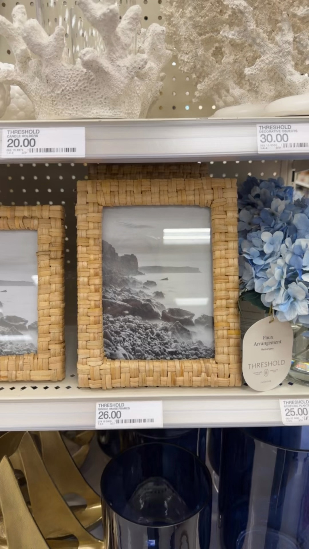 Stunning, love these woven frames! 

#LTKHome #LTKSeasonal