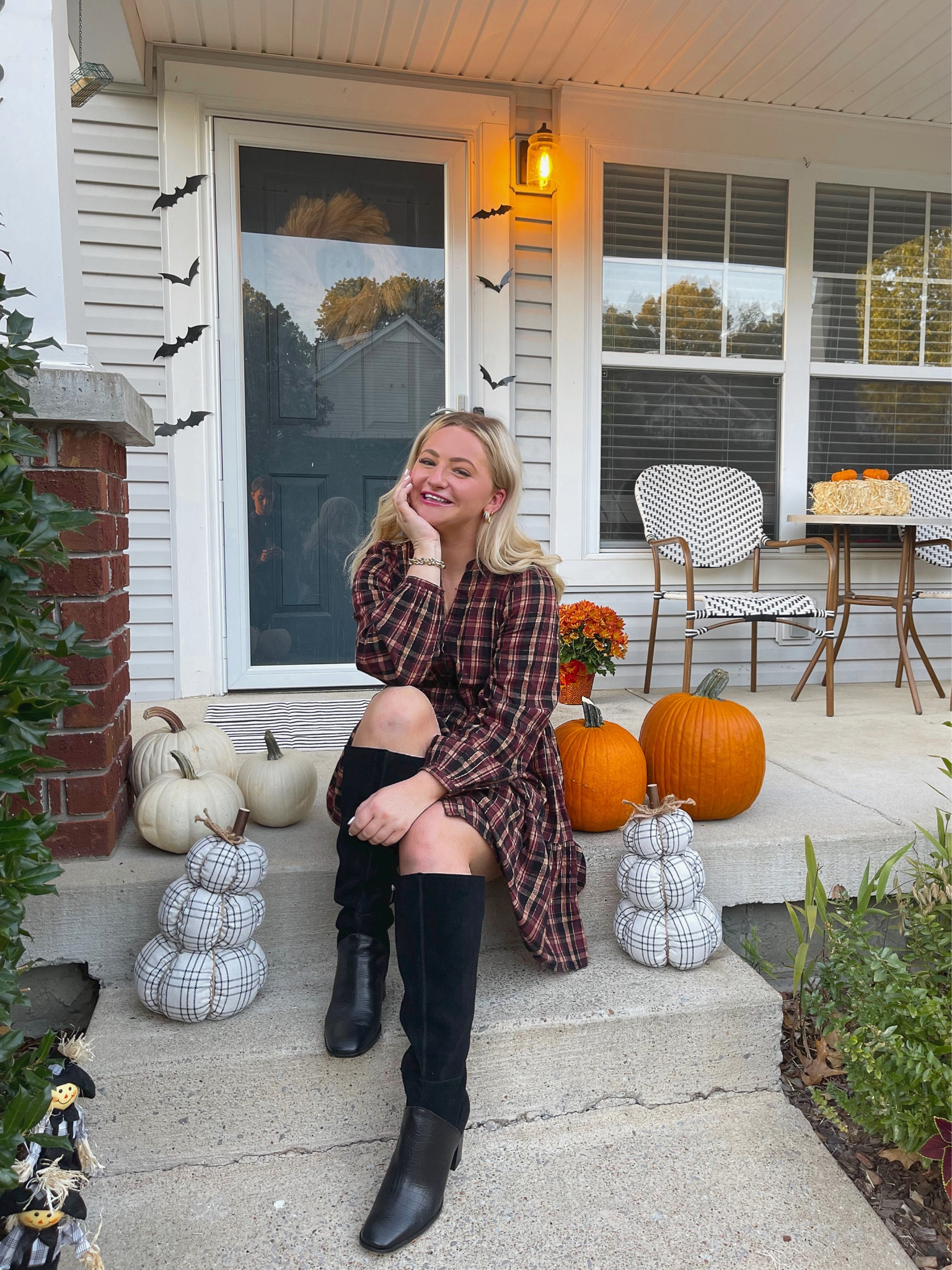 hi, yes!! it’s most def ur gen z neighbor who’s holiday porch screams first time homeowner!!!!!!!! 🎃👻🦇✨💀🍫✨😘

p.s. my dress is only $19 from @walmart 👻 and my fav fall widest calf knee-high boots are from @dolcevita. 🍁

fall walmart finds ltk under 50 plaid modest knee high boots fall

#LTKstyletip #LTKSeasonal #LTKfindsunder50