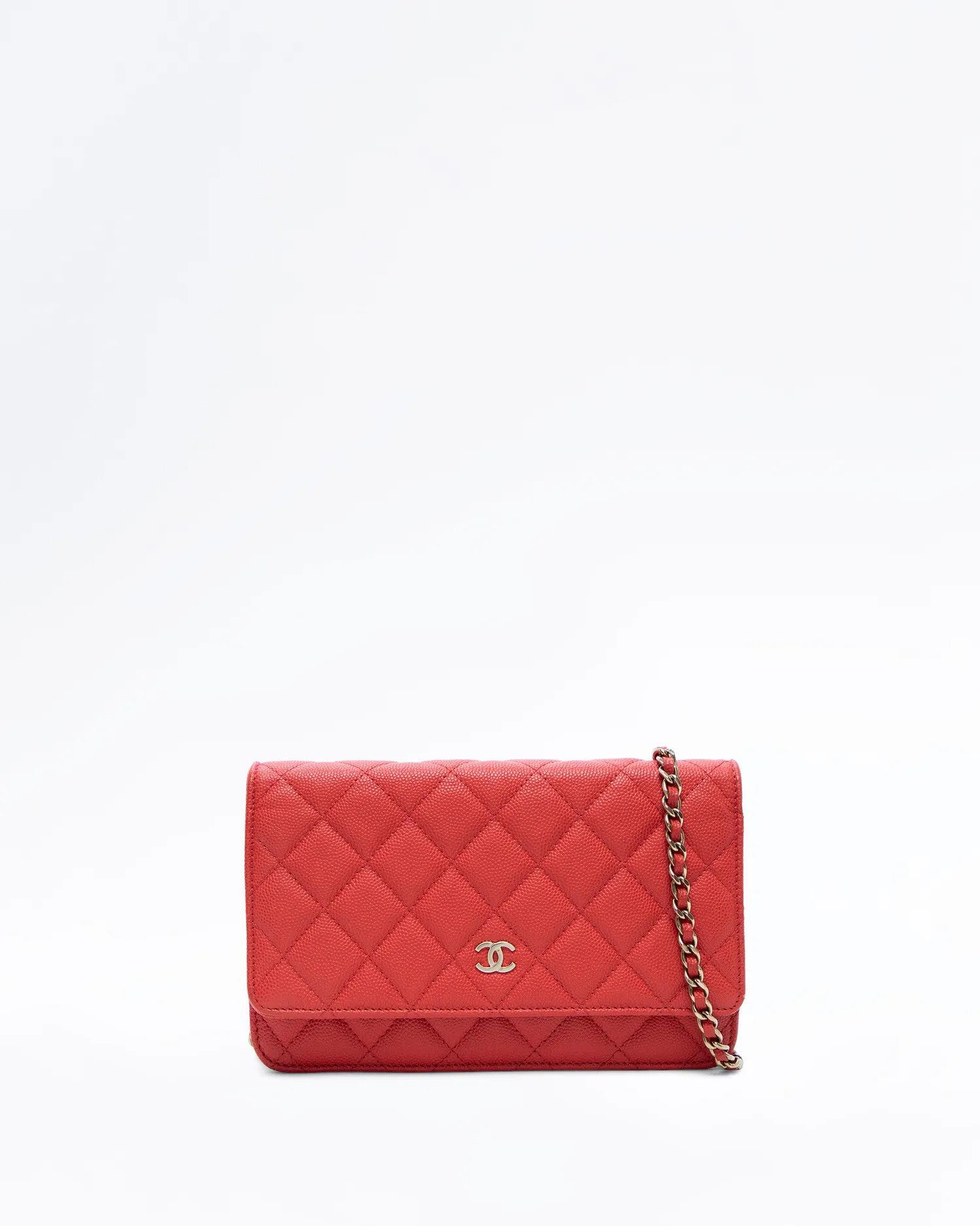 HomeHow It WorksClub PerksMerch Shop | Vivrelle