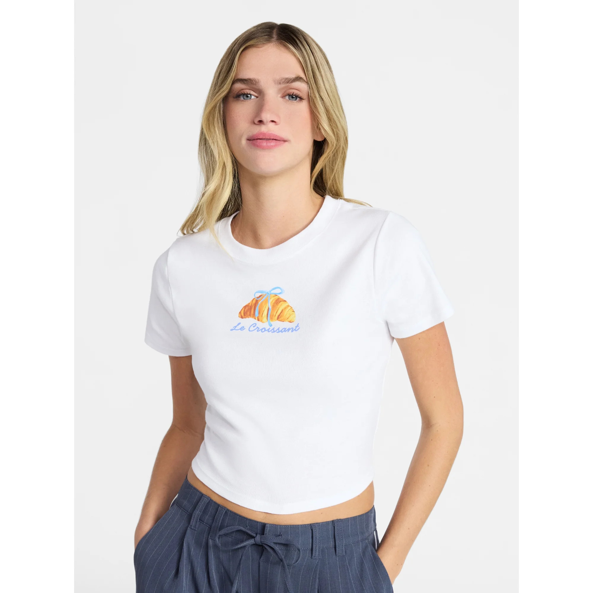 No Boundaries Cotton Crewneck Cropped Tee, Women's XXS-XXL | Walmart (US)