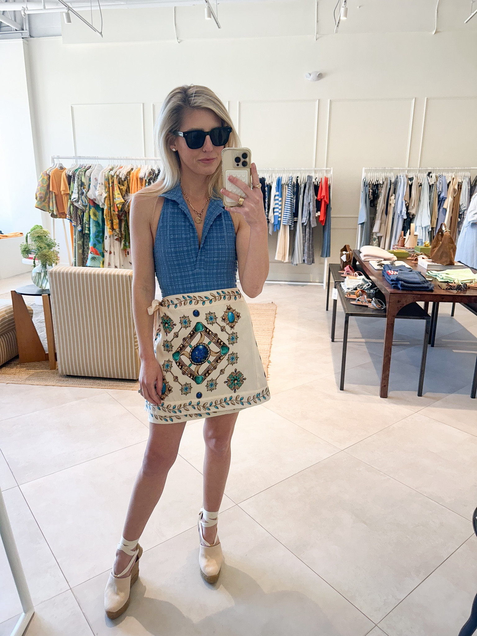 Le Weekend new arrivals are 🔥 
