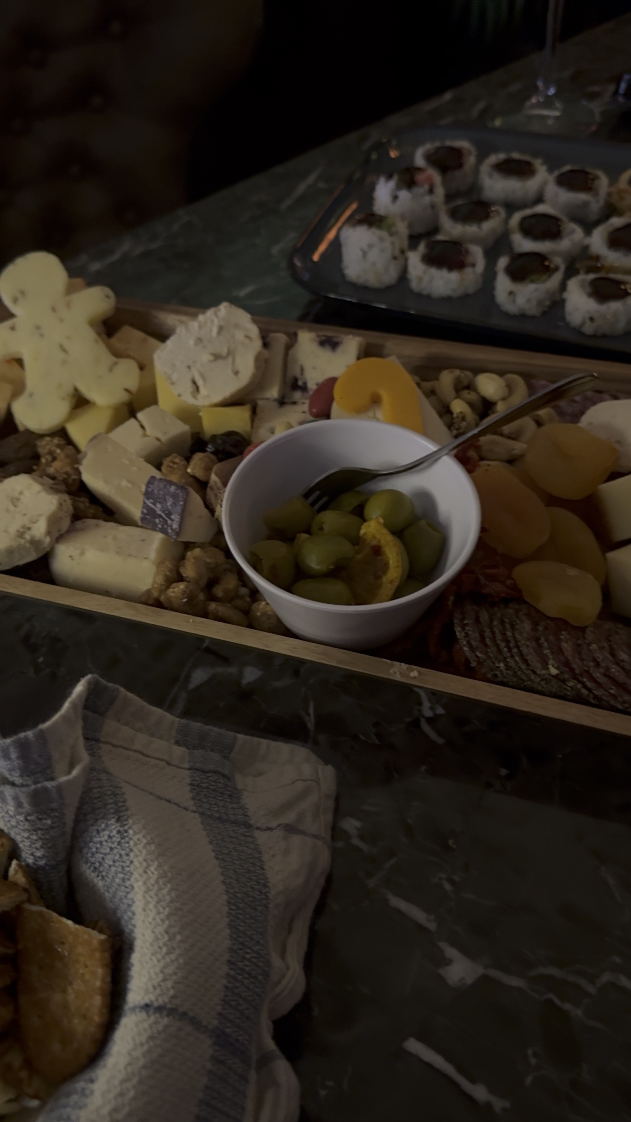 Tried the Boarderie holiday charcuterie board! Loved all the cheeses and treats! This is the medium size. Highly recommend! 

#LTKHoliday