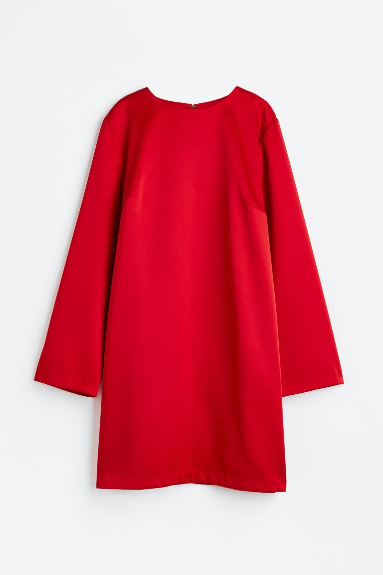 Long-sleeved dress | H&M (UK, MY, IN, SG, PH, TW, HK)